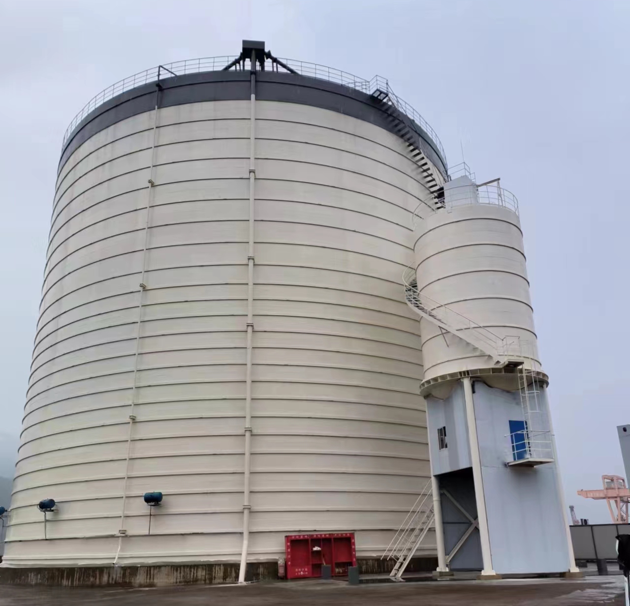 青县10万吨水泥钢板库